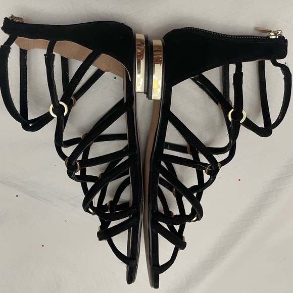 Top Shop Size 7 Warrior Sandals.  Black suede & Gold Highlights. Zips in back. - Picture 5 of 13